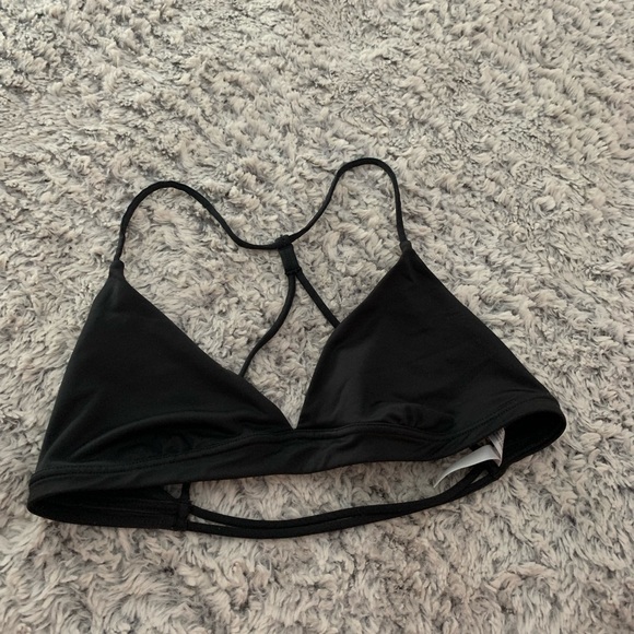Victoria's Secret Other - Victoria Secret Sport Strappy Sports Bra